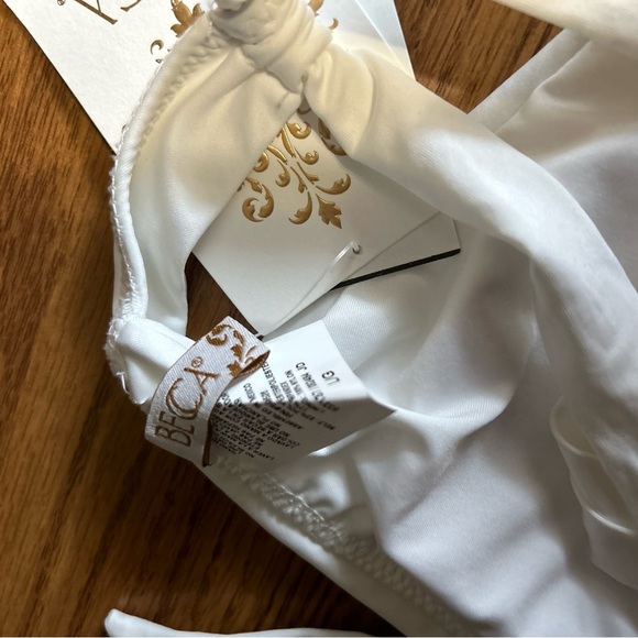 NWT Becca Color Code Skylar Halter Bikini Swim Top White Size L - Picture 7 of 7